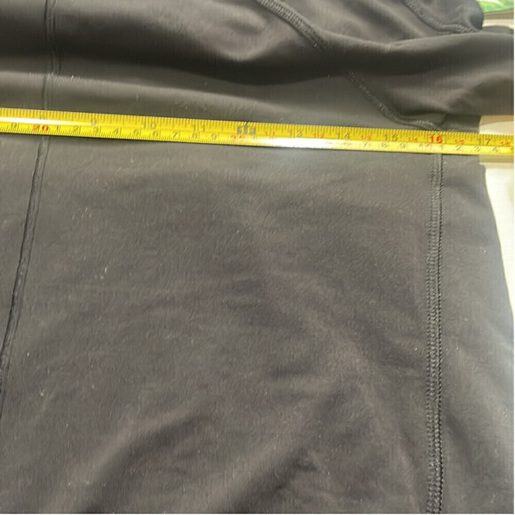 Lululemon Making Moves Long Sleeve
Black sz 6 - Picture 10 of 12